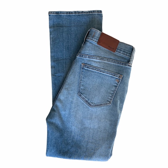 Madewell High Rise Kick Out Crop Jeans (26) - Picture 8 of 13